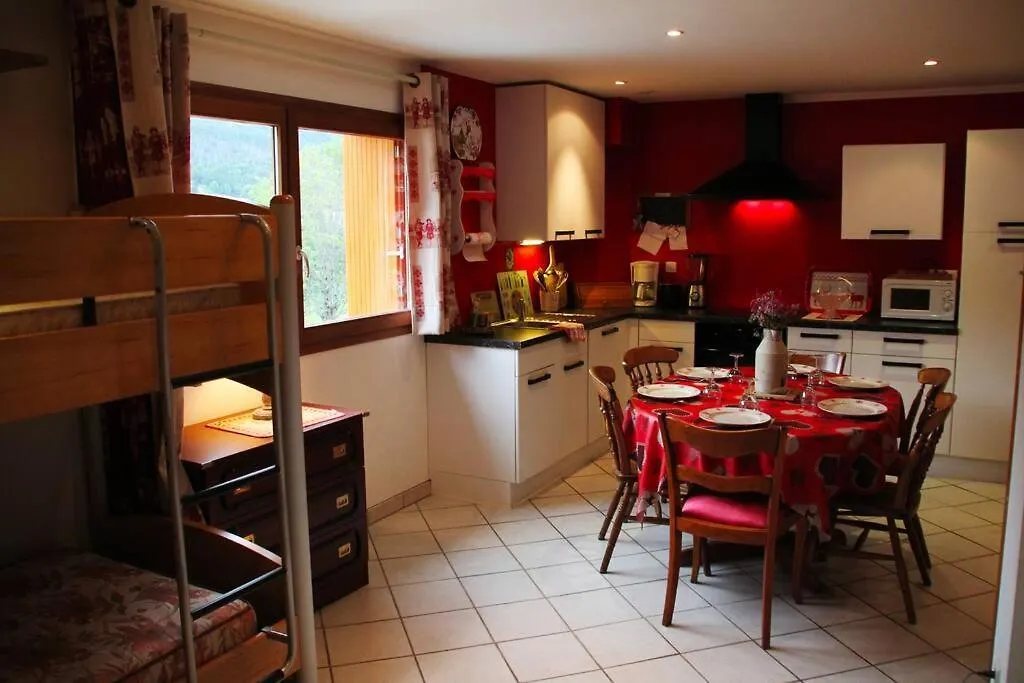 Appartement T2 - Centre Lélex 0*,